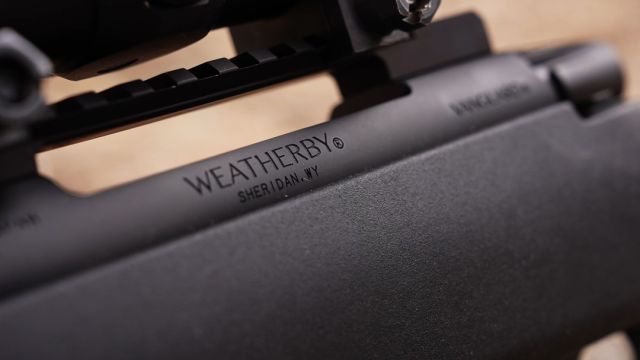 Introducing the Vanguard® ObsidianThe Obsidian maintains the classic Weatherby® design while combining functionality and a sleek aesthetic. It features a rugged synthetic stock that is weather-resistant and provides a stable platform for unmatched accuracy. Whether you're trekking through challenging terrains or facing adverse weather conditions, the Obsidian is built to withstand it.
#Weatherby #Vanguard #Obsidian