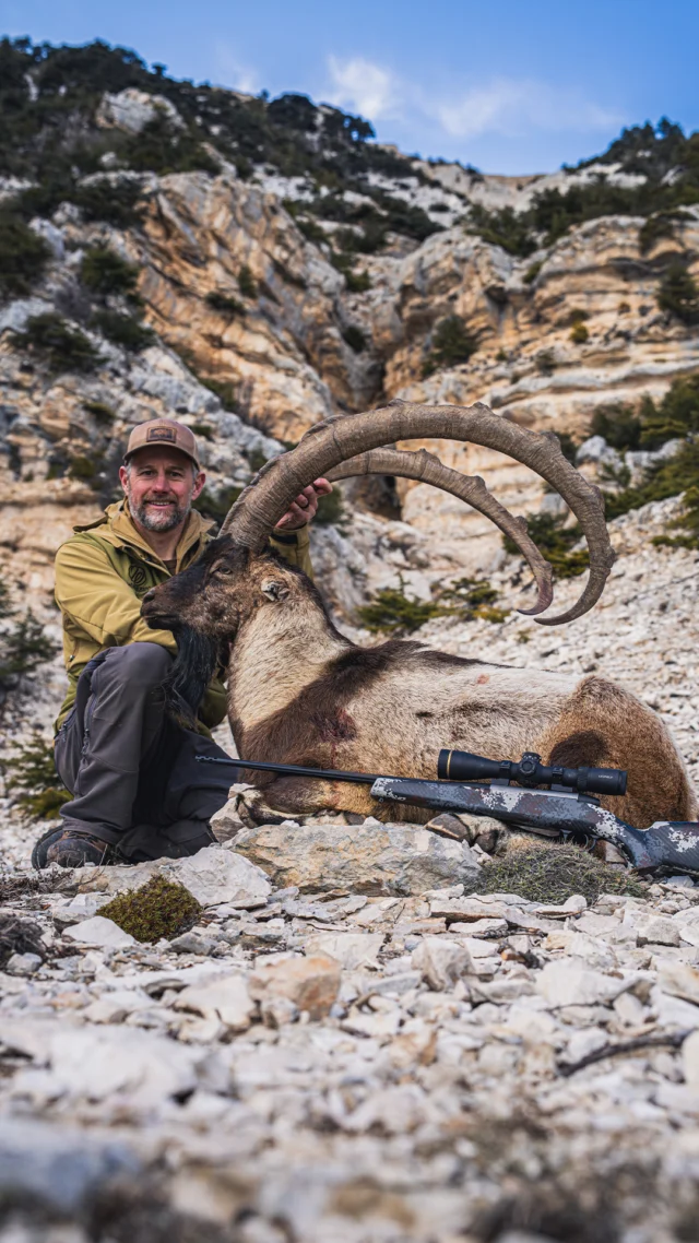 First animal taken with the 25 RPM!Tomorrow, we’re dropping this epic film on our YouTube channel. Join Adam Weatherby as he chases Bezoar Ibex through the rugged mountains of Turkey and capitalizes on an unforgettable hunt. This is one you won’t want to miss!#Weatherby
