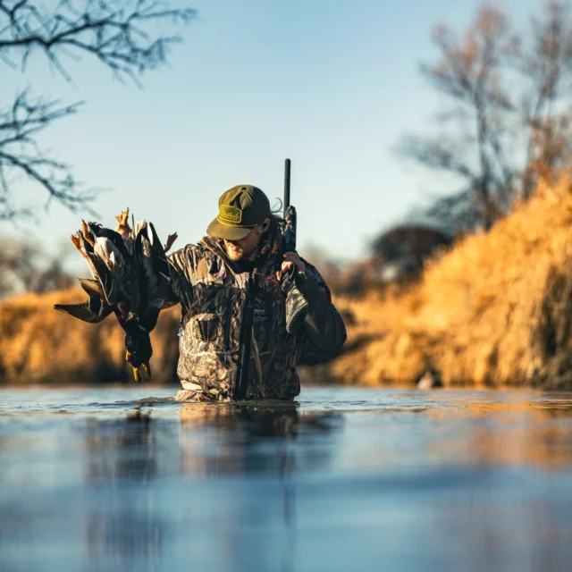 Back in the blind.

#Weatherby